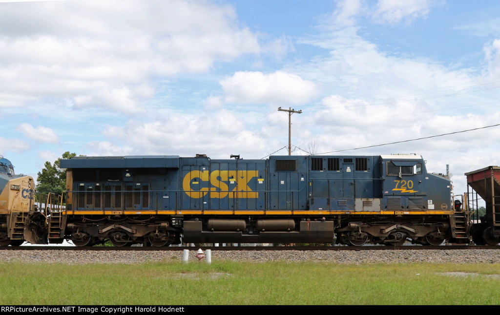 CSX 720